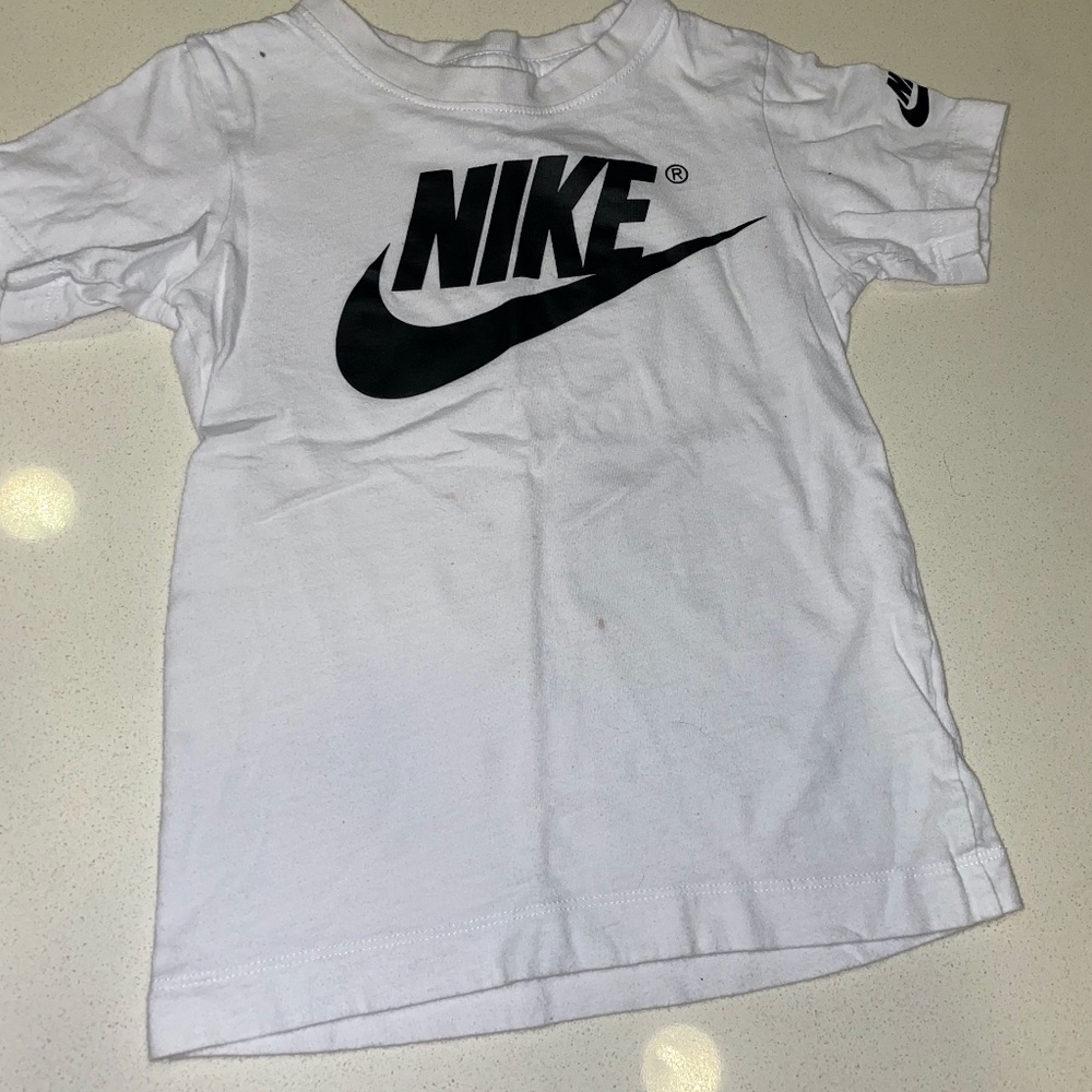 Nike Tee
